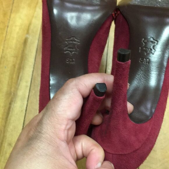 5 Wine Red Suede & Patent studded Pumps Tory Burch - Picture 8 of 8